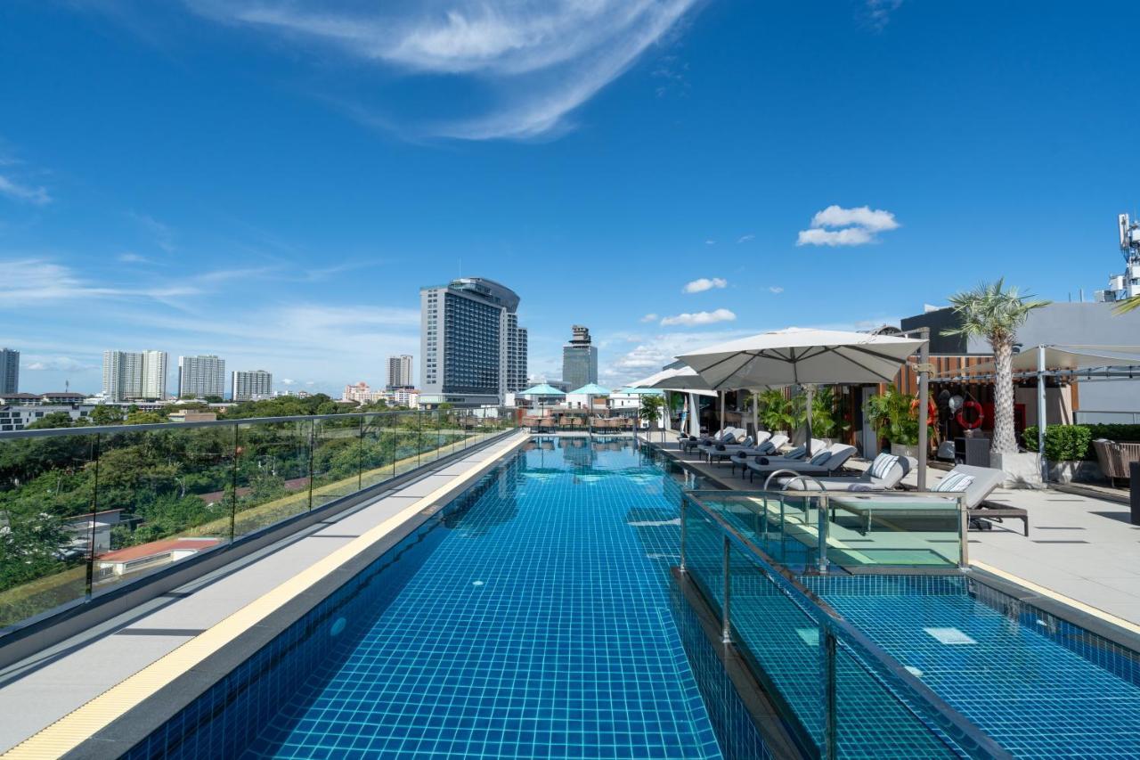 Courtyard By Marriott North Pattaya Hotel Exterior photo